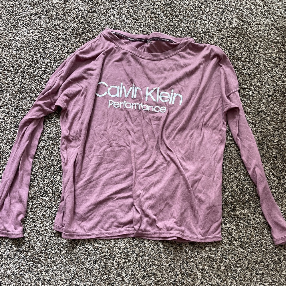Womens Calvin Klein long sleeve shirt